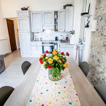 Salita Castello Apartment Argegno