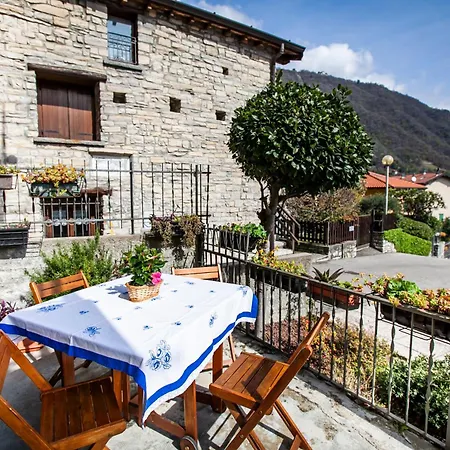 Salita Castello Apartment