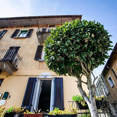 Salita Castello